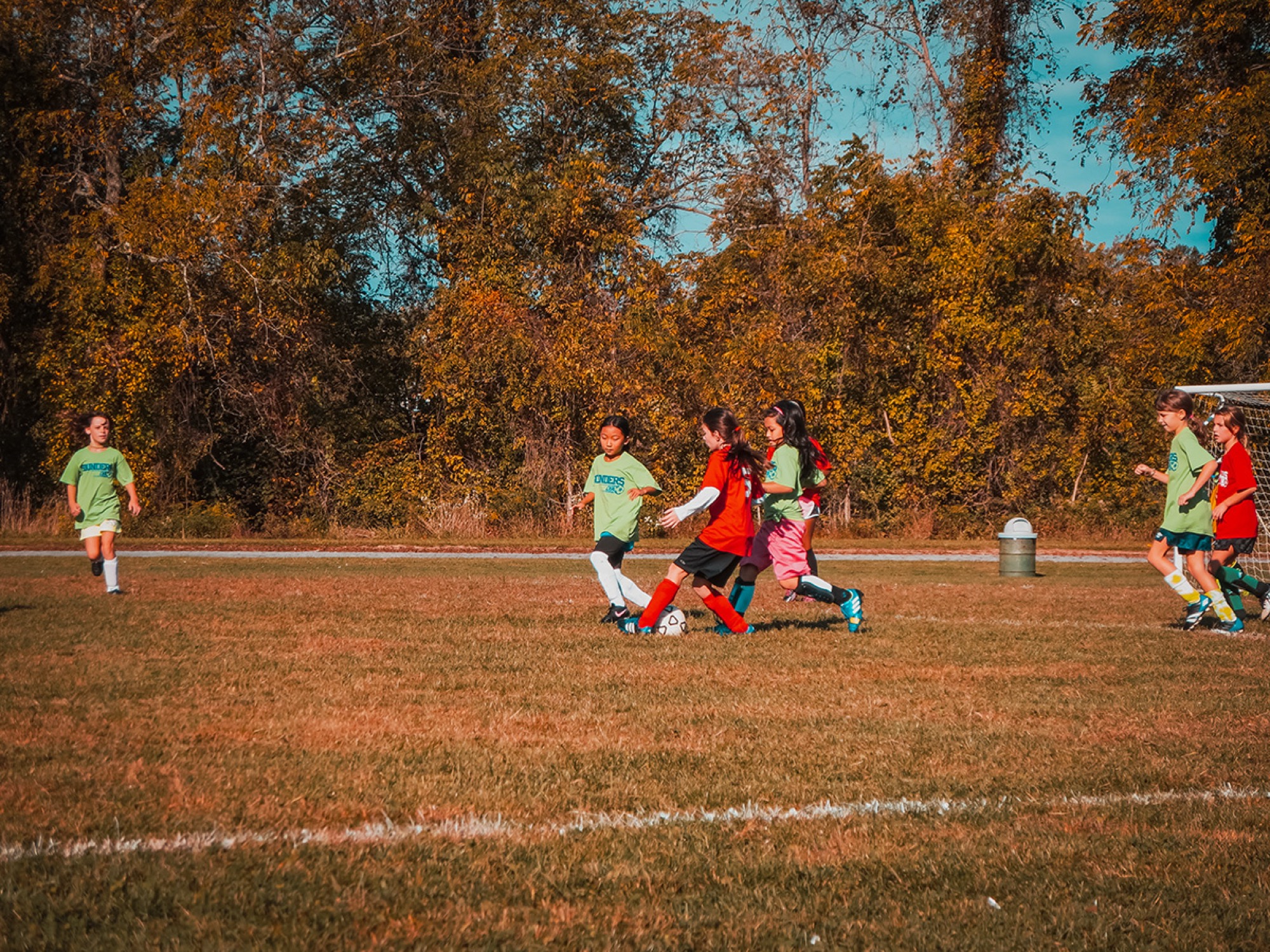 2013-09-28-soccer_02 photo