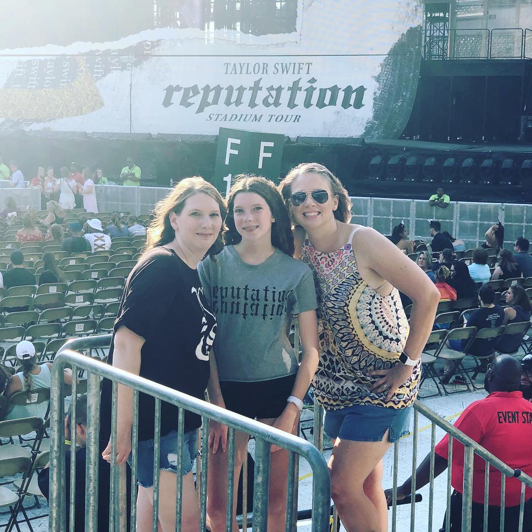 taylor-swift-concert-2018-003 photo
